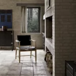 BM1106 Huntsman Chair karmstol