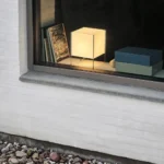 Paper Cube bordslampa