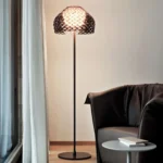 Tatou golvlampa